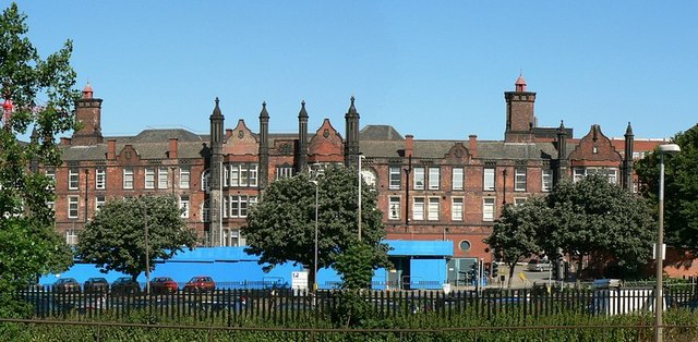 利兹大学