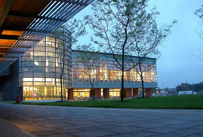 安省理工大学